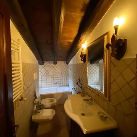 Il Borgo Di Firenzuola Con Camino Acquasparta